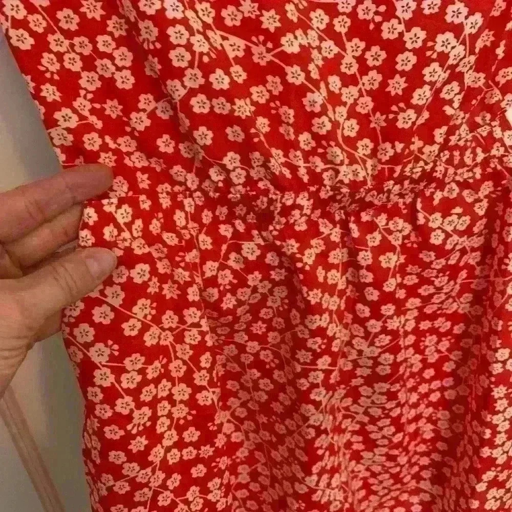 Princess Polly Ragnar Front Cutout Romper, Red and white floral, Women’s Size 2 - Picture 9 of 10
